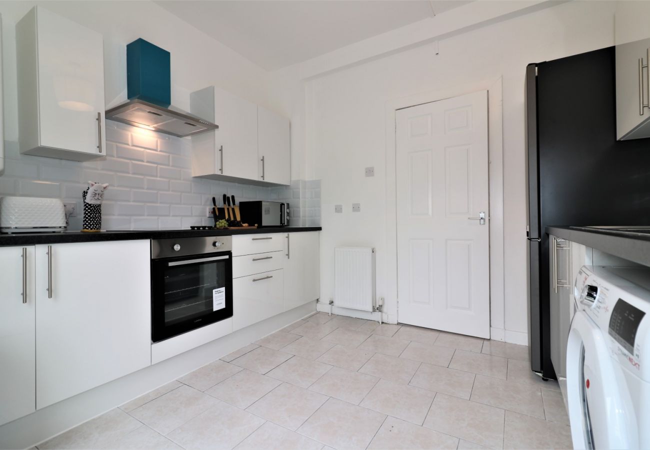 Apartment in Airdrie - Burnfoot House - Airdrie