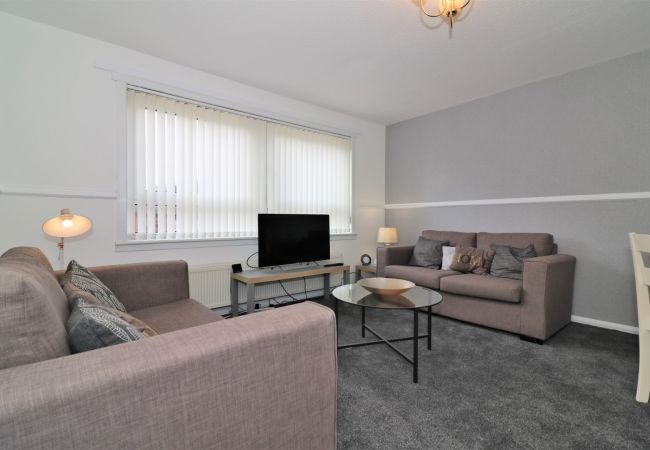 Apartment in East Kilbride - Troon House - East Kilbride