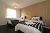 Apartment in East Kilbride - Troon House - East Kilbride