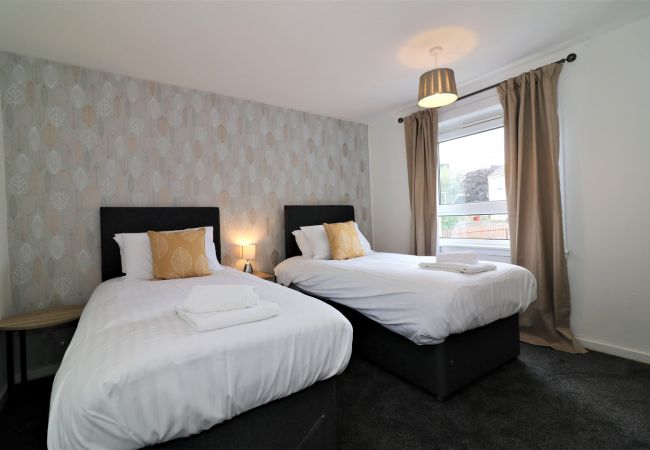 Apartment in East Kilbride - Carnoustie House - East Kilbride