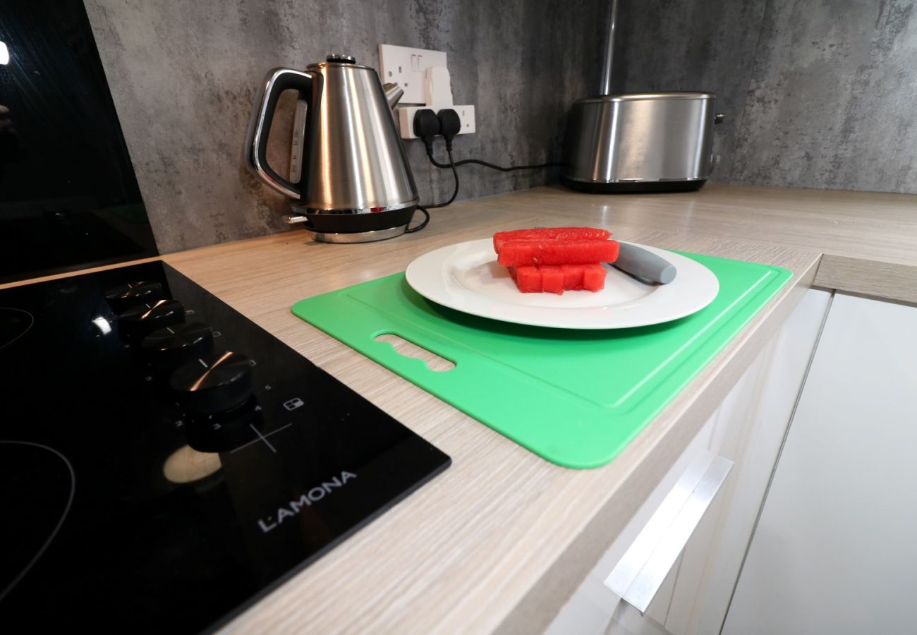 Apartment in East Kilbride - Carnoustie House - East Kilbride