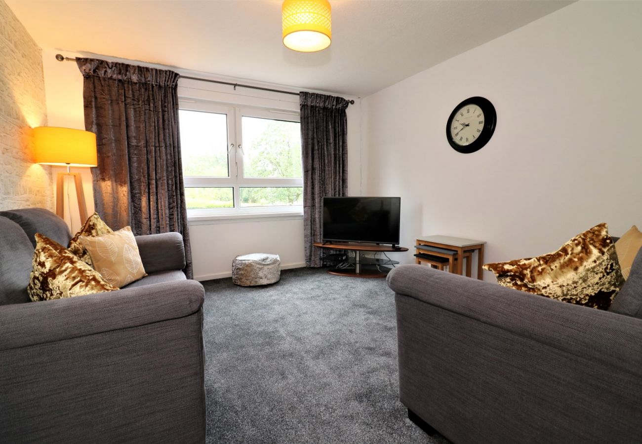 Apartment in East Kilbride - Carnoustie House - East Kilbride