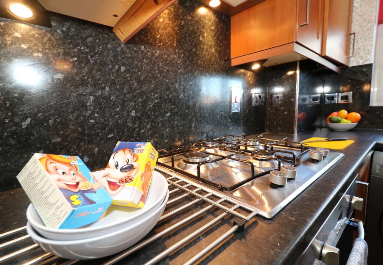 Apartment in Chapelhall - Chapelhall House - Airdrie