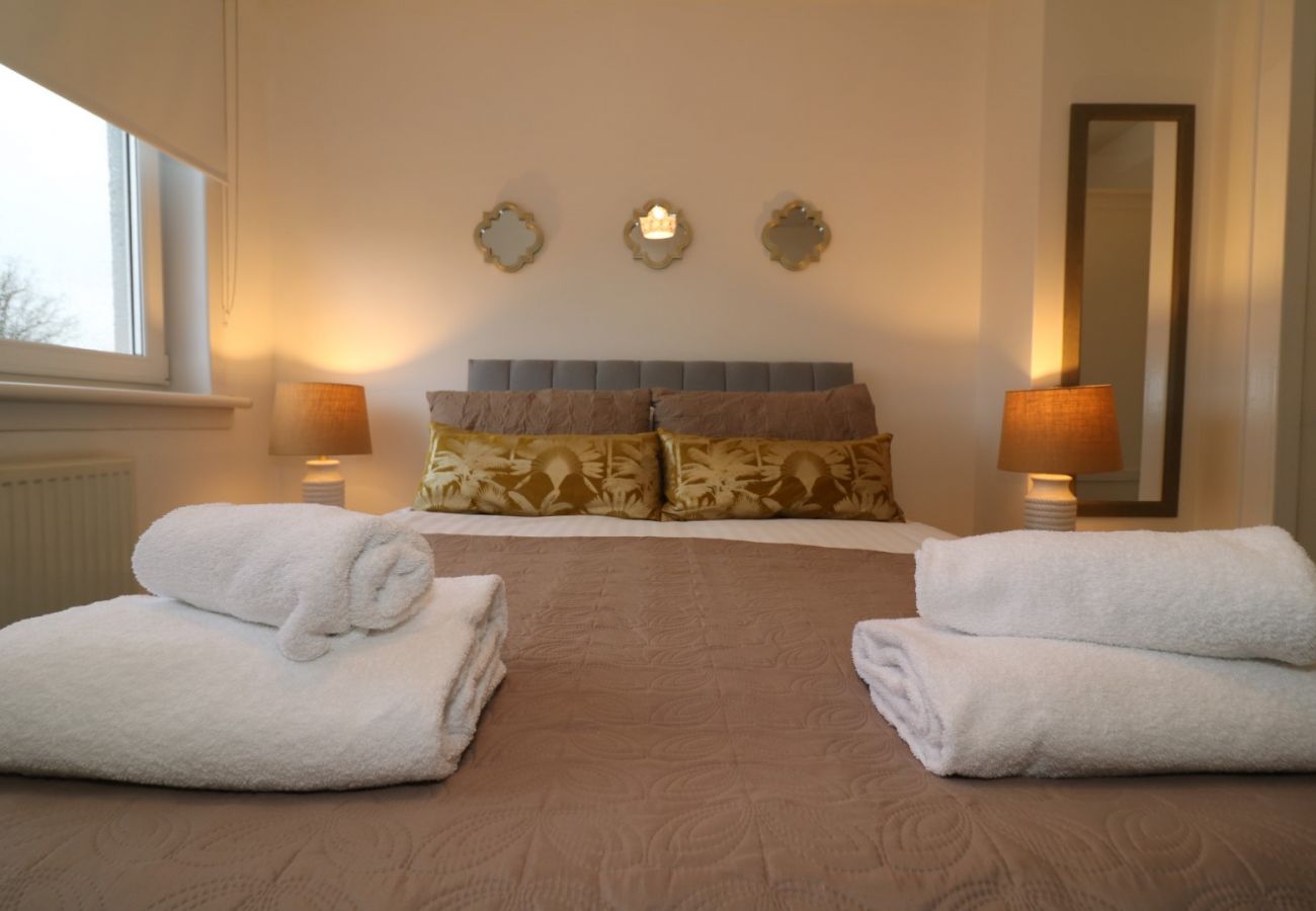 Apartment in Wishaw - North View - Wishaw
