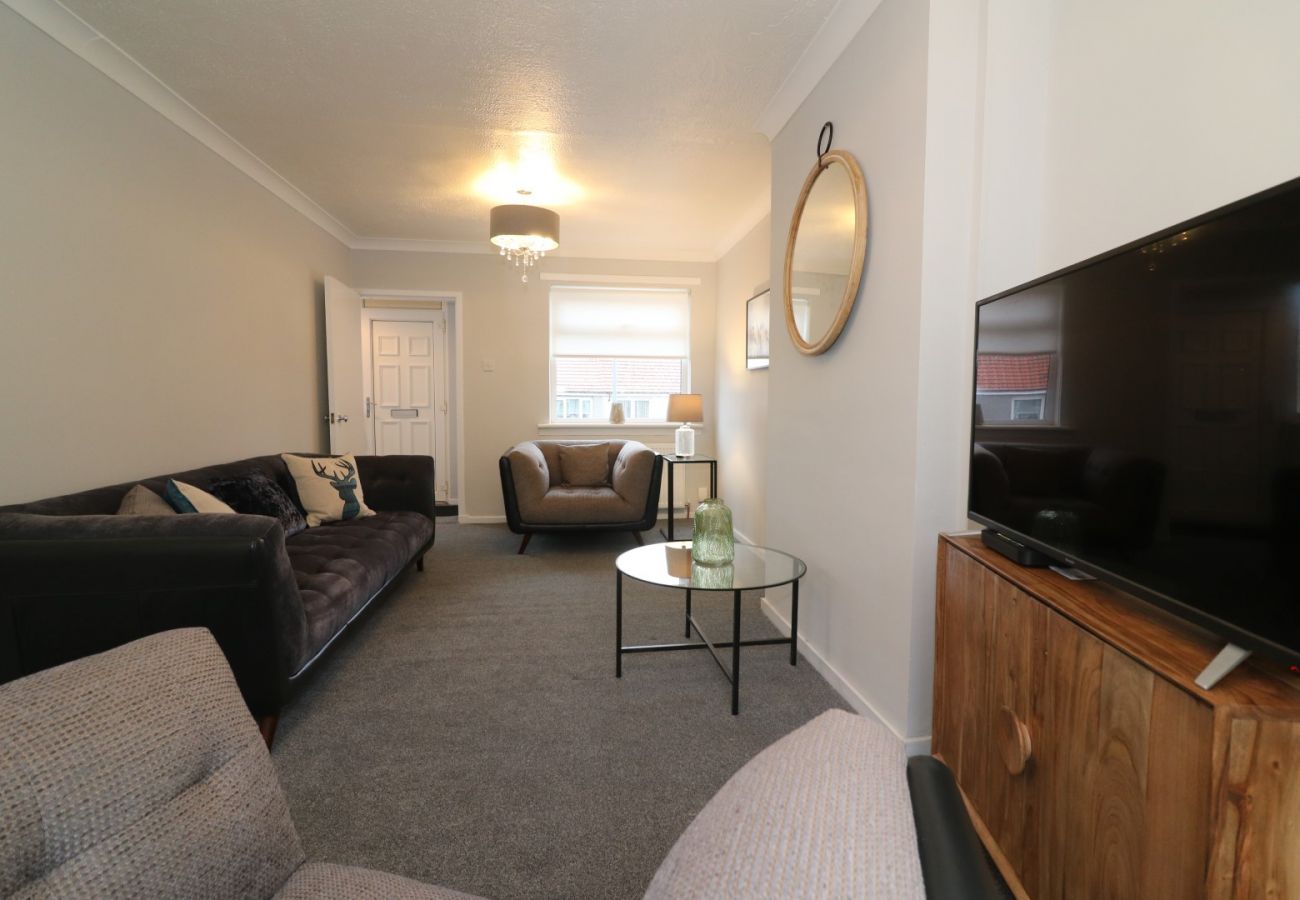 Apartment in Wishaw - North View - Wishaw