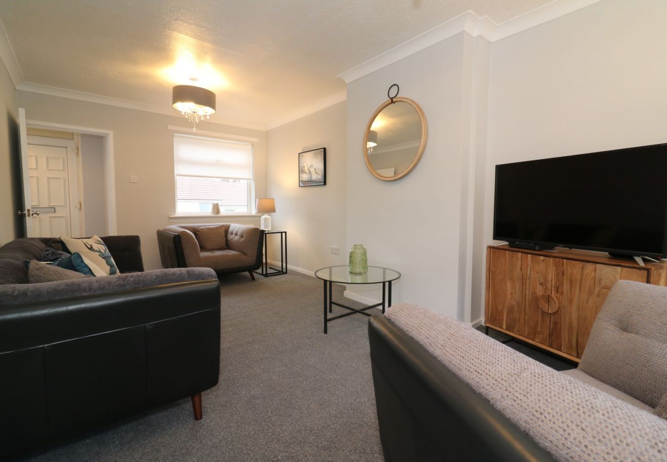 Apartment in Wishaw - North View - Wishaw