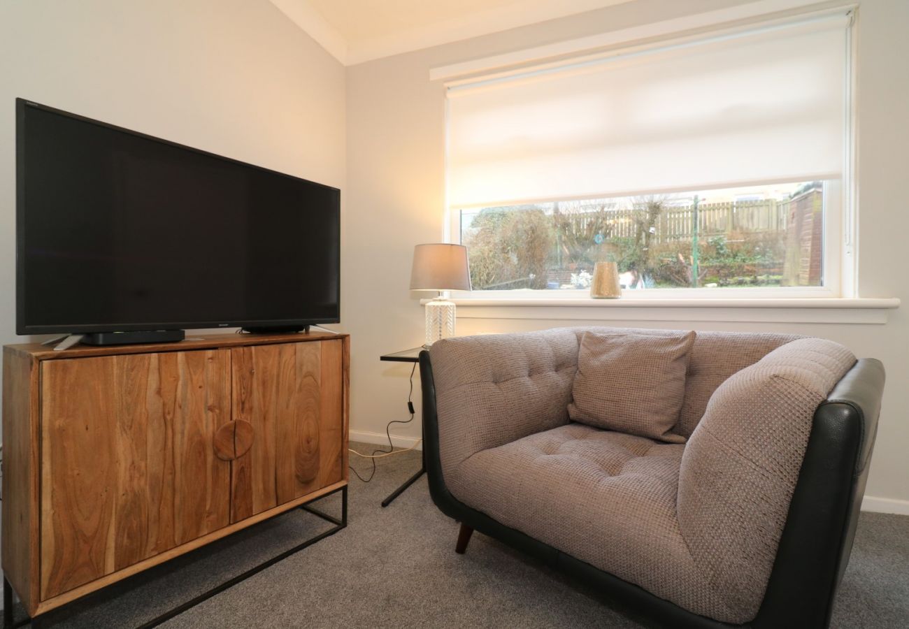 Apartment in Wishaw - North View - Wishaw