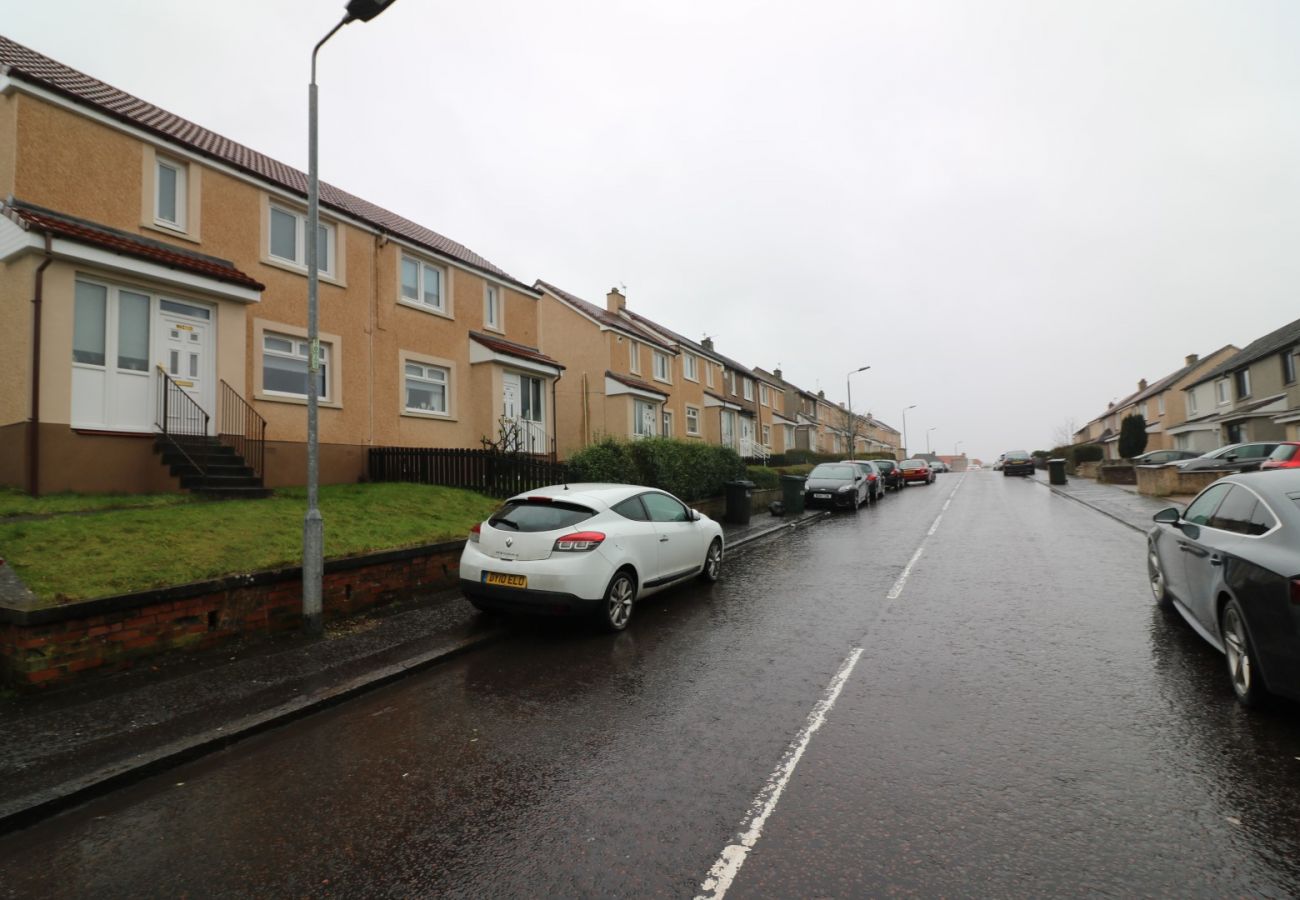 Apartment in Wishaw - North View - Wishaw