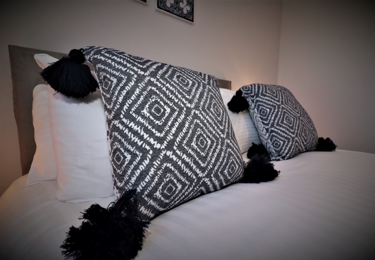 Apartment in Motherwell - Connelly House - Motherwell