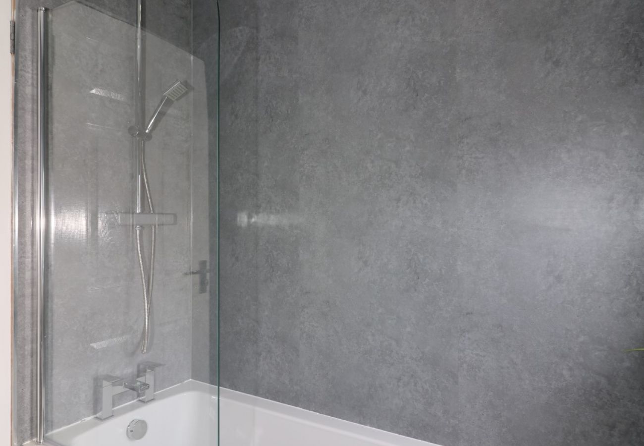 Apartment in Airdrie - Newbattle House, Airdrie