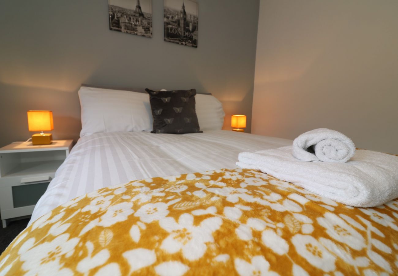 Apartment in Airdrie - Newbattle House, Airdrie