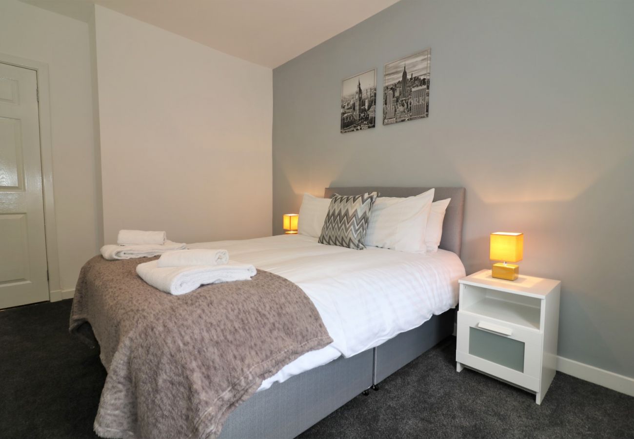 Apartment in Airdrie - Newbattle House, Airdrie