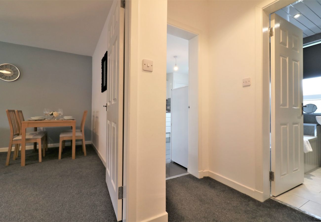 Apartment in Airdrie - Newbattle House, Airdrie