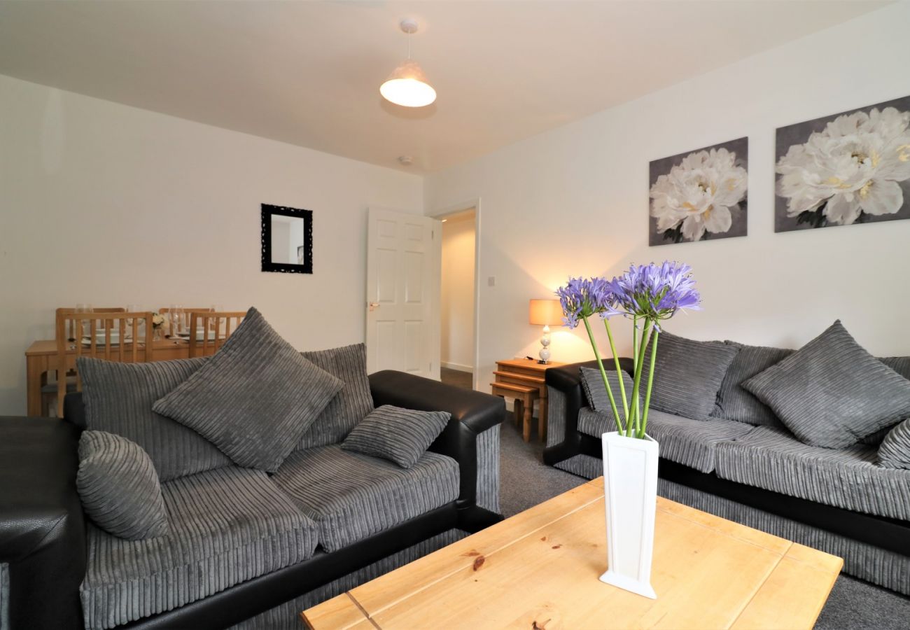 Apartment in Airdrie - Newbattle House, Airdrie