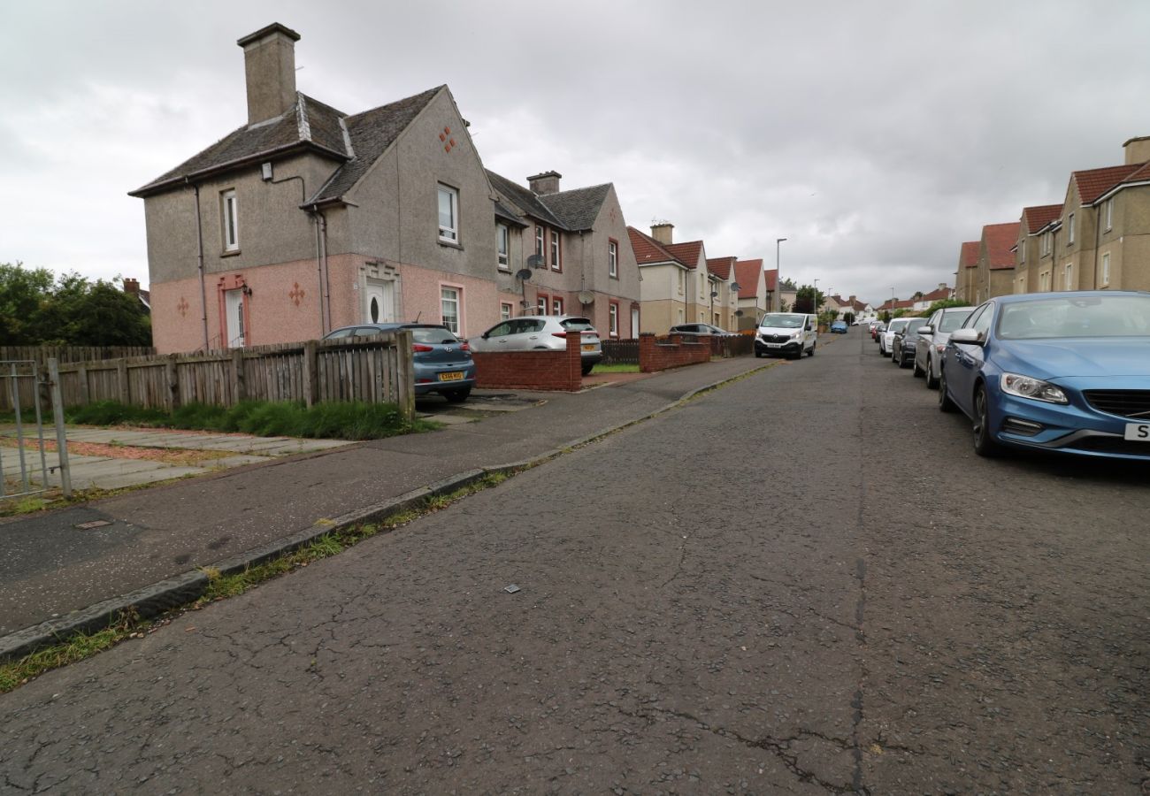 Apartment in Airdrie - Newbattle House, Airdrie