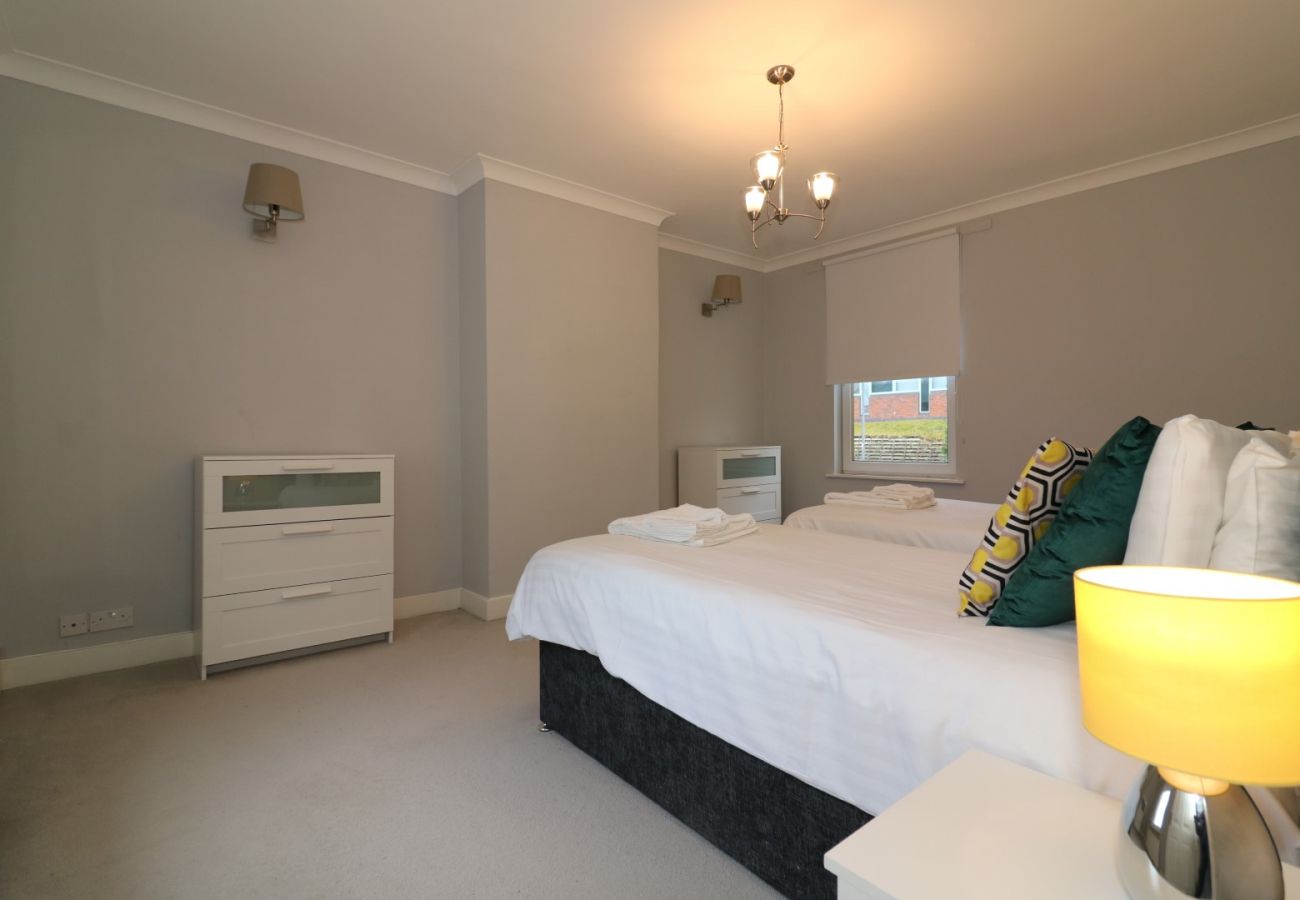 Apartment in Glasgow - Moss View Glasgow
