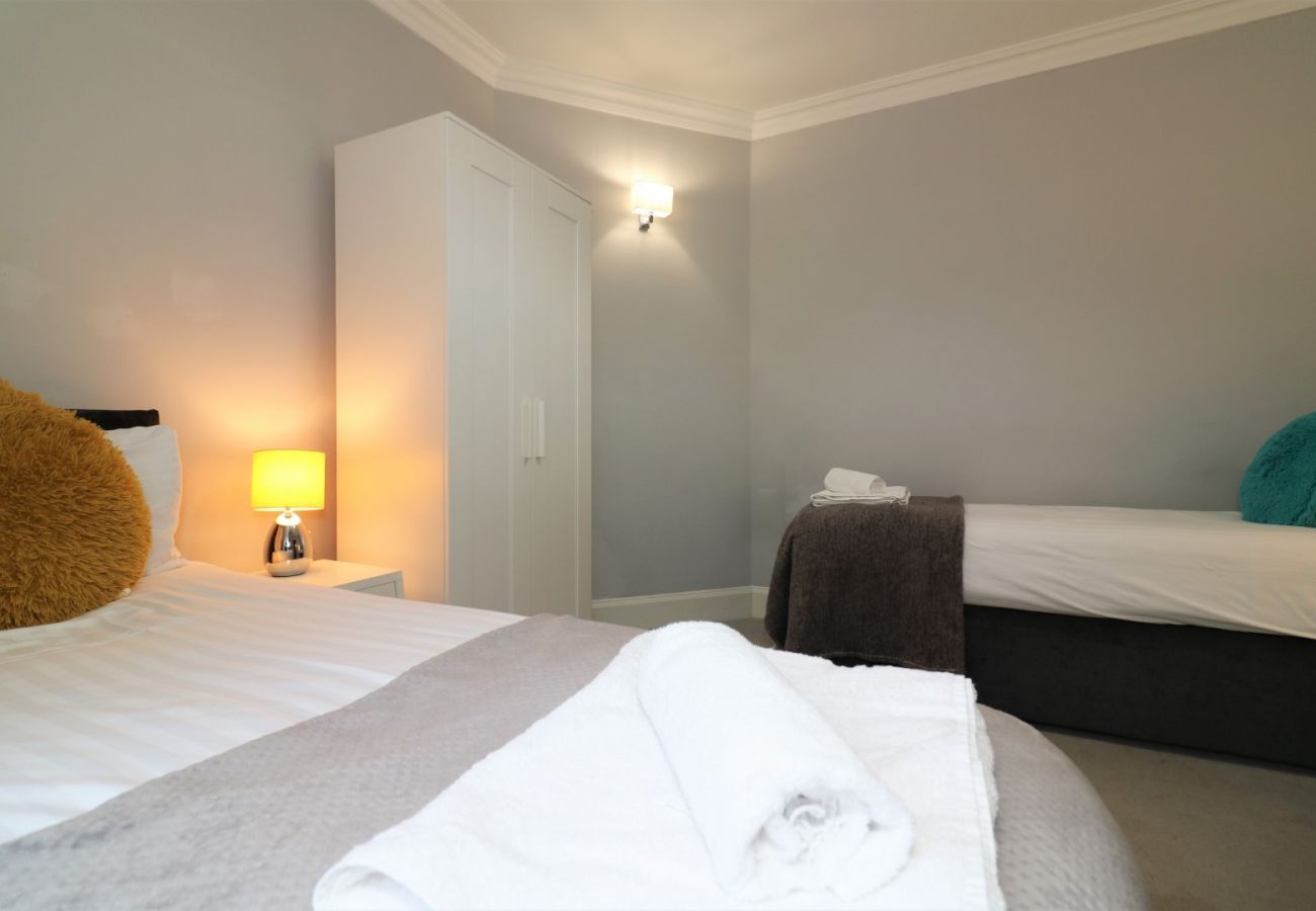 Apartment in Glasgow - Moss View Glasgow