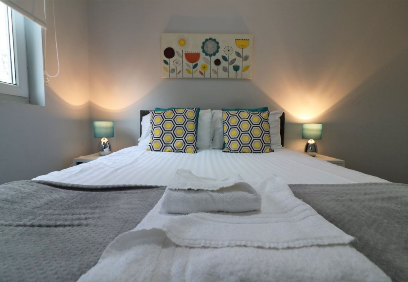 Apartment in Glasgow - Moss View Glasgow