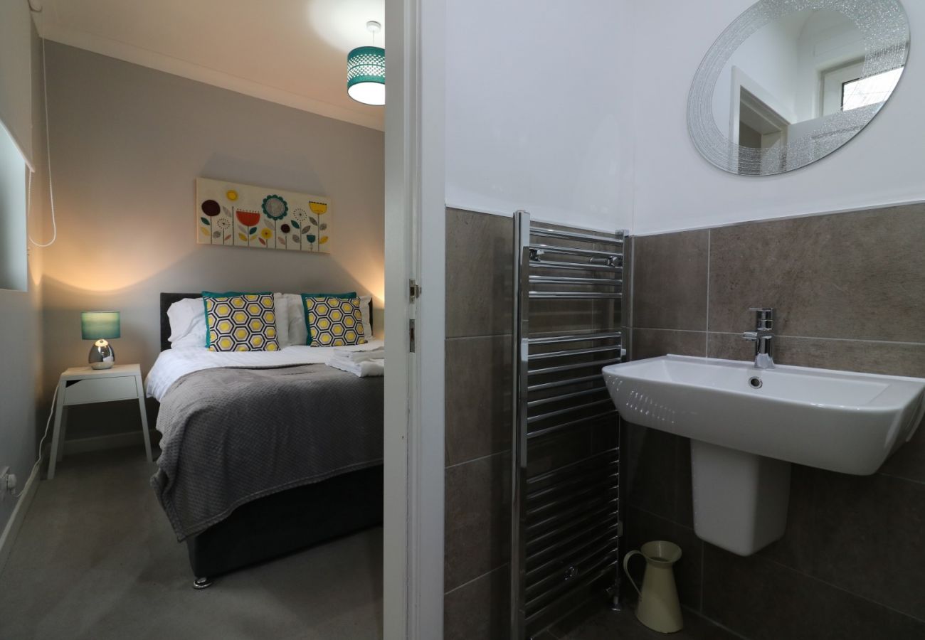 Apartment in Glasgow - Moss View Glasgow