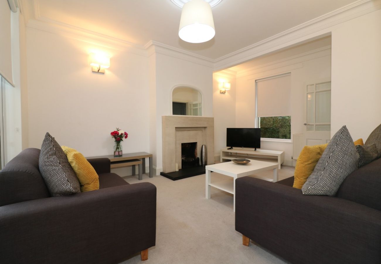 Apartment in Glasgow - Moss View Glasgow