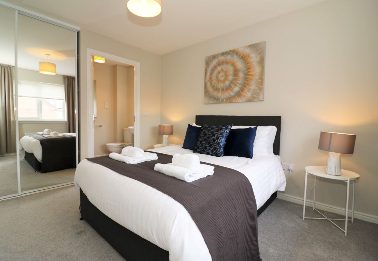 Apartment in Holytown - Morrison House Holytown