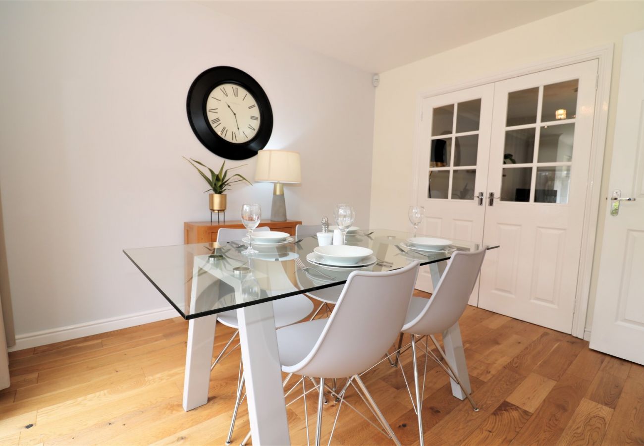 Apartment in Holytown - Morrison House Holytown