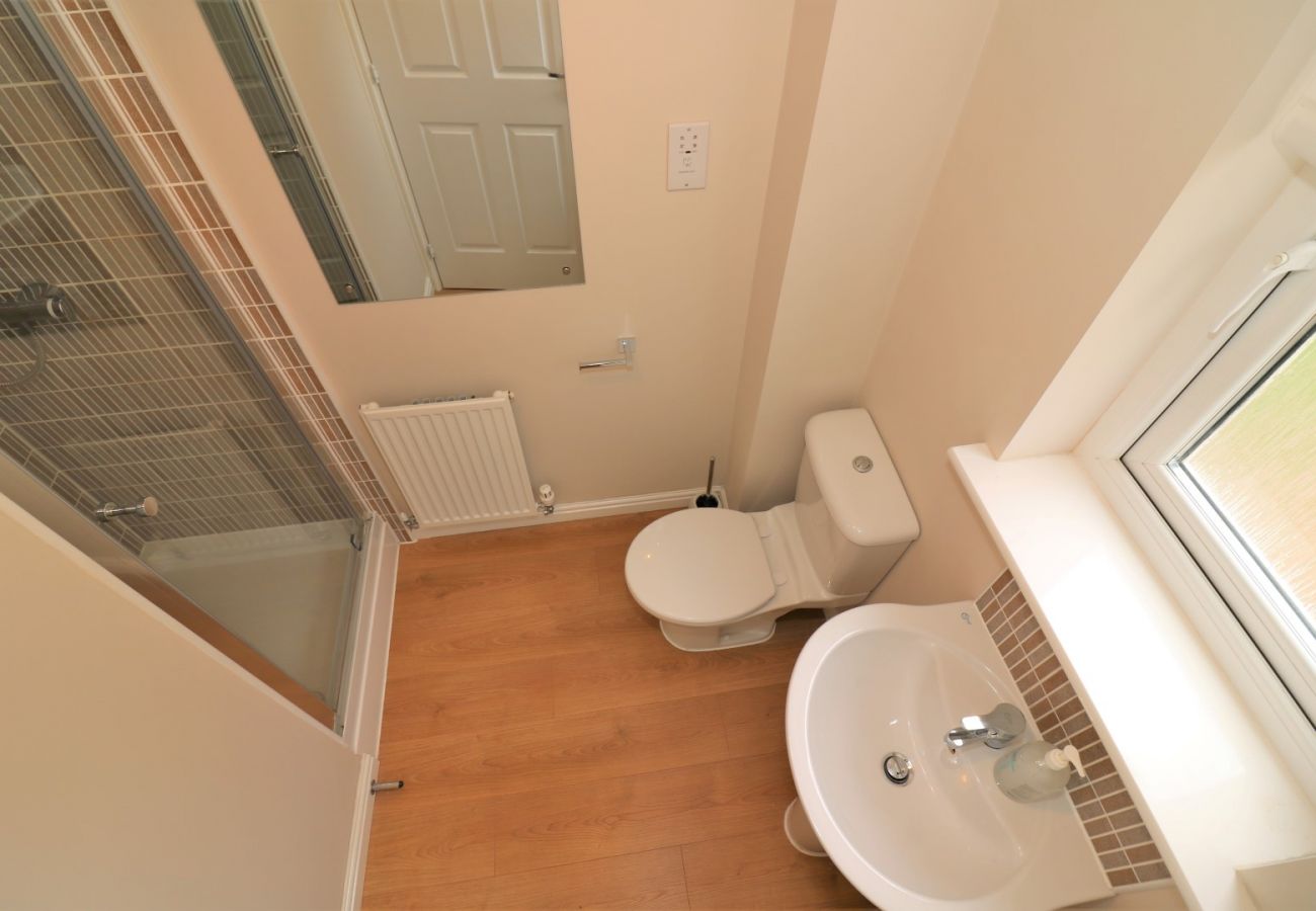 Apartment in Holytown - Morrison House Holytown