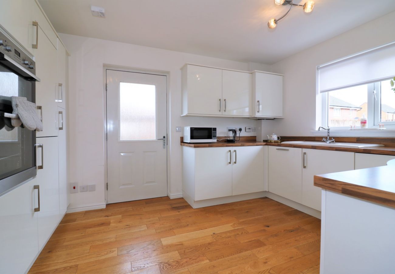 Apartment in Holytown - Morrison House Holytown