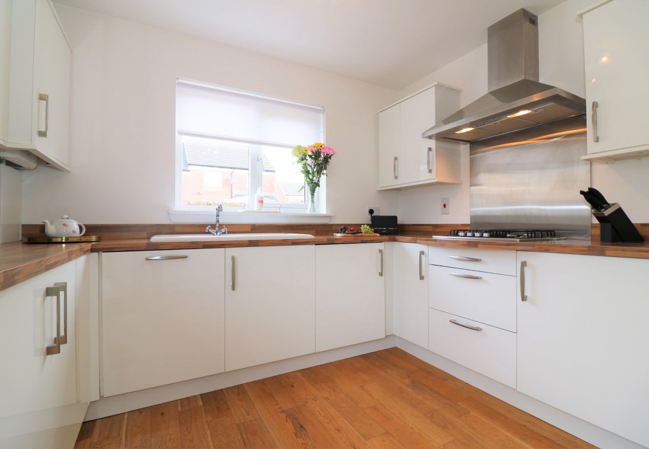 Apartment in Holytown - Morrison House Holytown