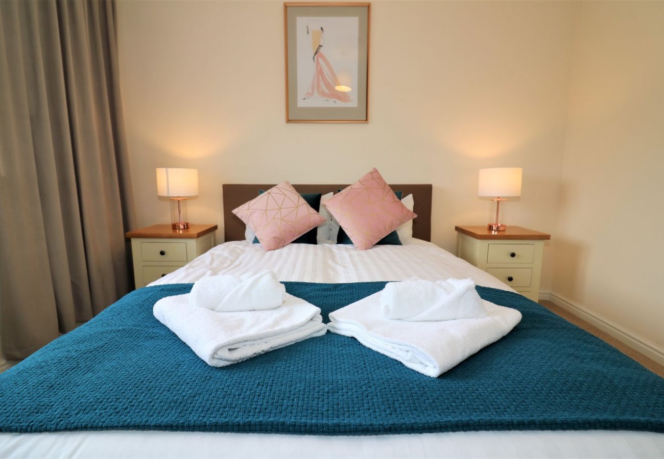 Apartment in Holytown - Morrison House Holytown