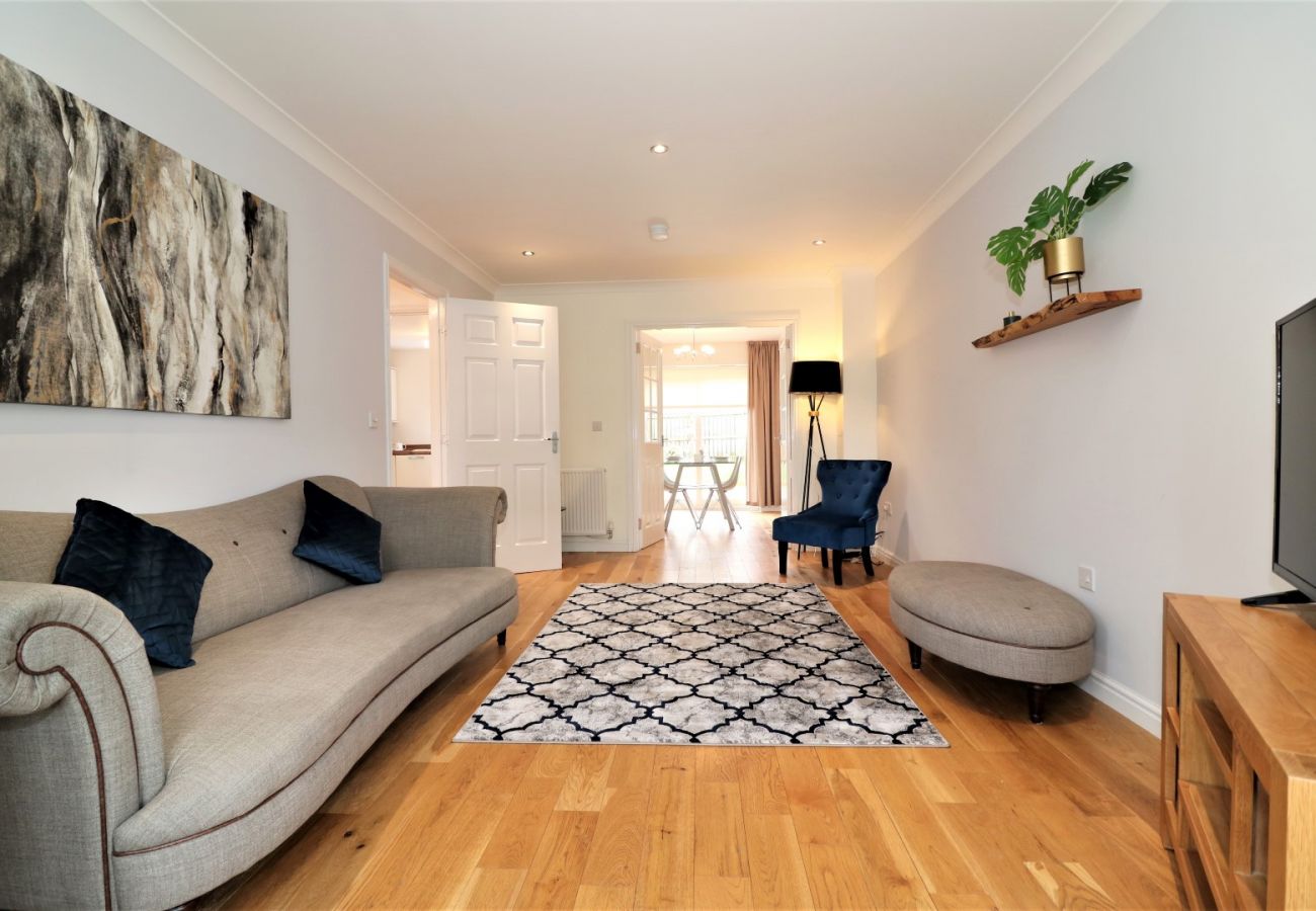 Apartment in Holytown - Morrison House Holytown