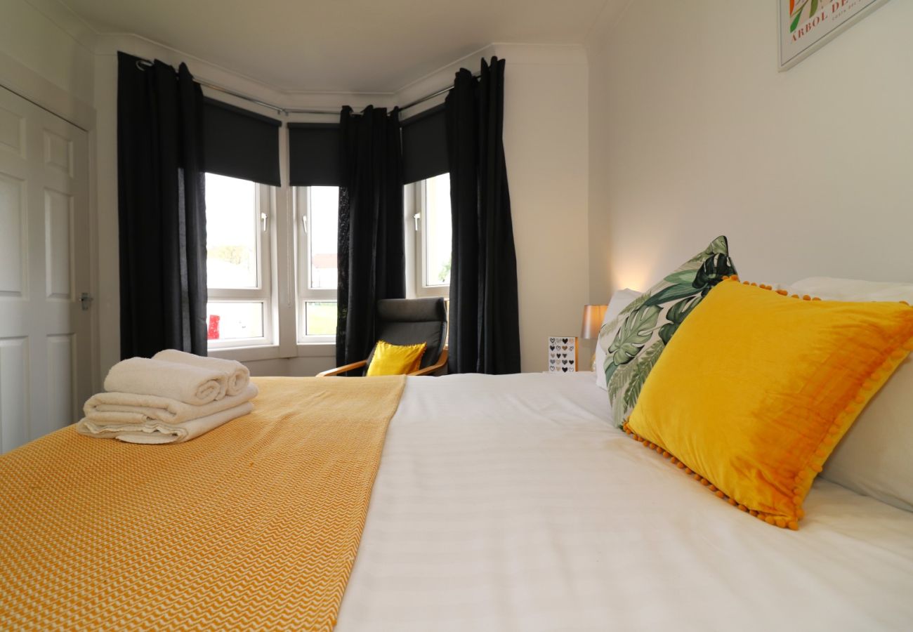 Apartment in Airdrie - Gartlea House - Airdrie
