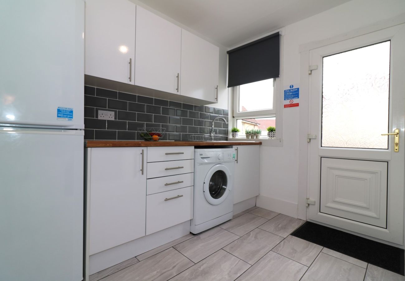 Apartment in Airdrie - Gartlea House - Airdrie