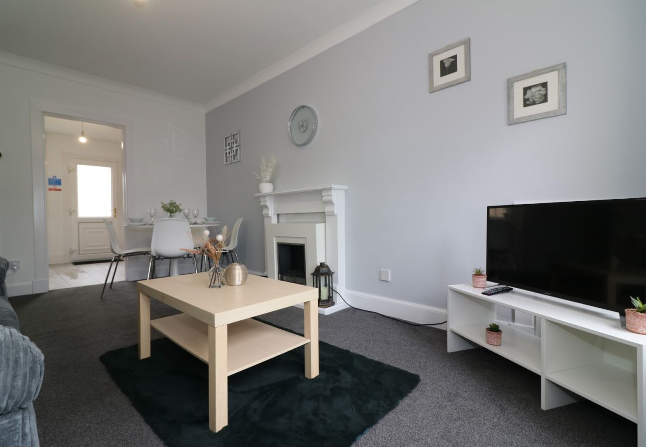 Apartment in Airdrie - Gartlea House - Airdrie