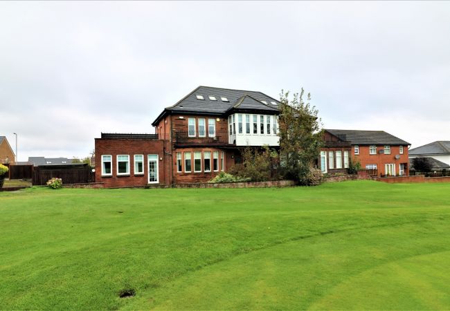Apartment in Blantyre - Greenlees Clubhouse 2 bed - Cambuslang