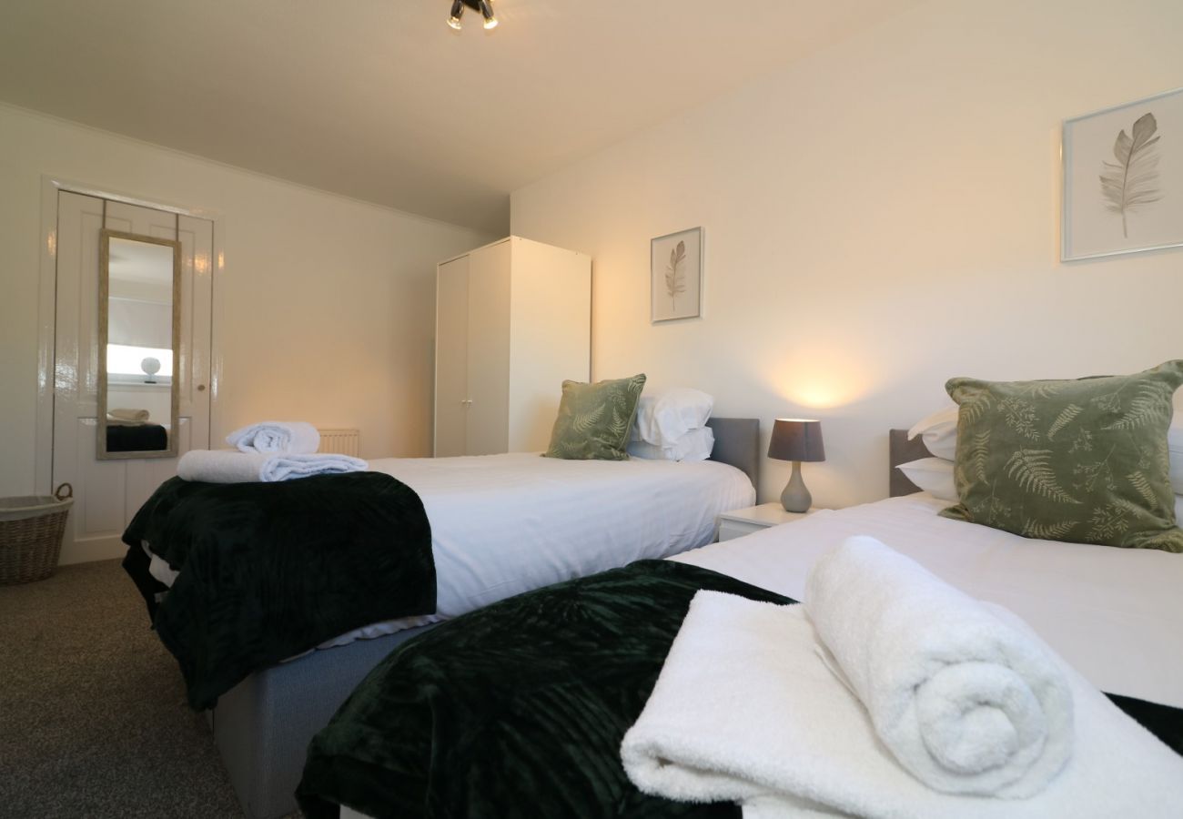 Apartment in Chapelhall - Honeywell House - Airdrie