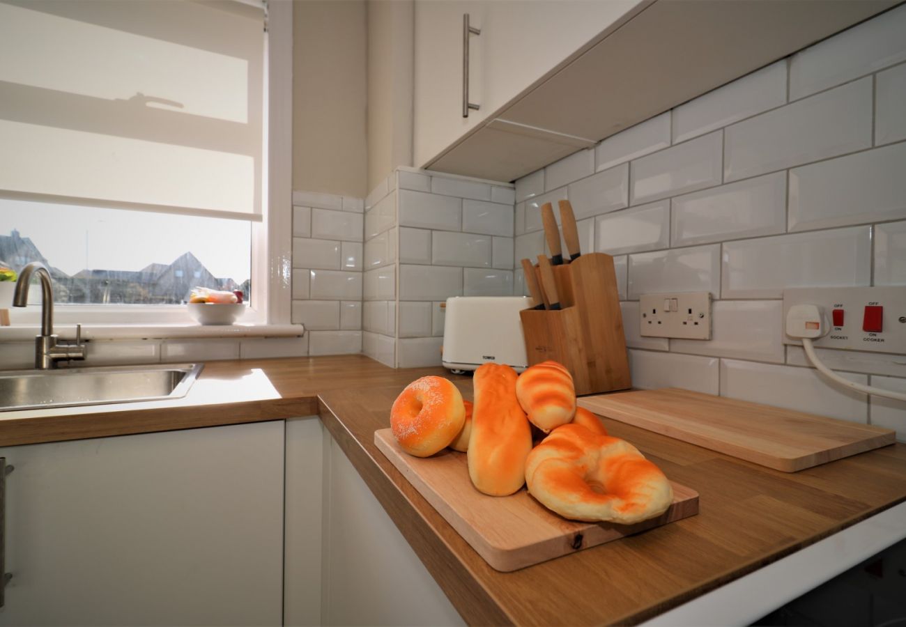 Apartment in Chapelhall - Honeywell House - Airdrie