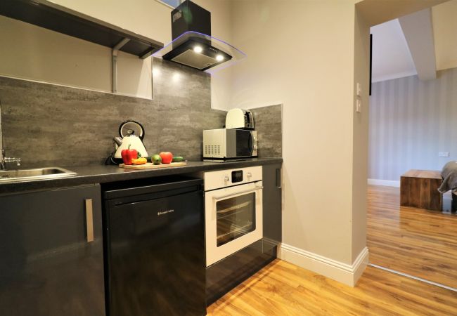 Apartment in Airdrie - Linden Cottage Room 1 - Airdrie Apartment in Airdrie - Linden Cottage Room 1 - Airdrie