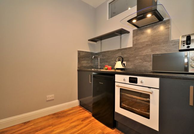 Apartment in Airdrie - Linden Cottage Room 1 - Airdrie Apartment in Airdrie - Linden Cottage Room 1 - Airdrie