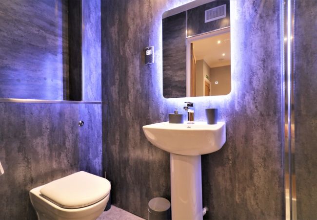 Apartment in Airdrie - Linden Cottage Room 2 - Airdrie Apartment in Airdrie - Linden Cottage Room 2 - Airdrie