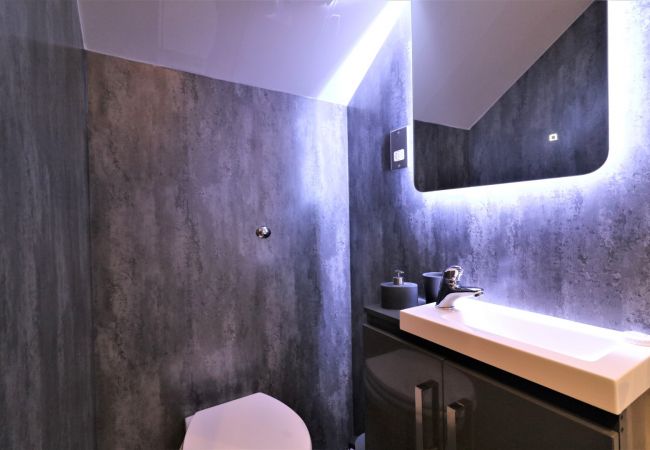 Apartment in Airdrie - Linden Cottage Room 4 - Airdrie Apartment in Airdrie - Linden Cottage Room 4 - Airdrie