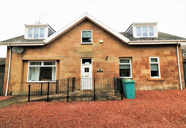 Apartment in Airdrie - Linden Cottage Room 4 - Airdrie Apartment in Airdrie - Linden Cottage Room 4 - Airdrie