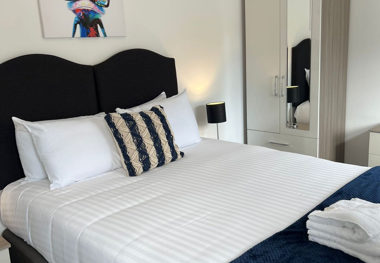 Apartment in Lanark - No 1 Bonnet Apartments - 2 Bed