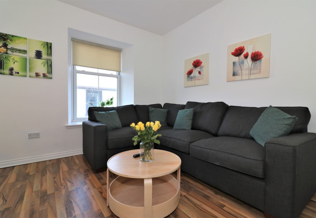 Apartment in Lanark - No 1 Bonnet Apartments - 2 Bed
