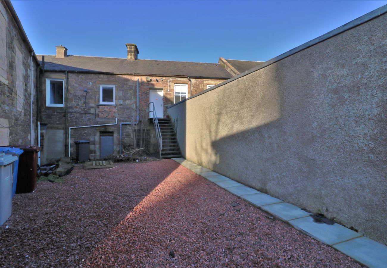 Apartment in Lanark - No 1 Bonnet Apartments - 2 Bed