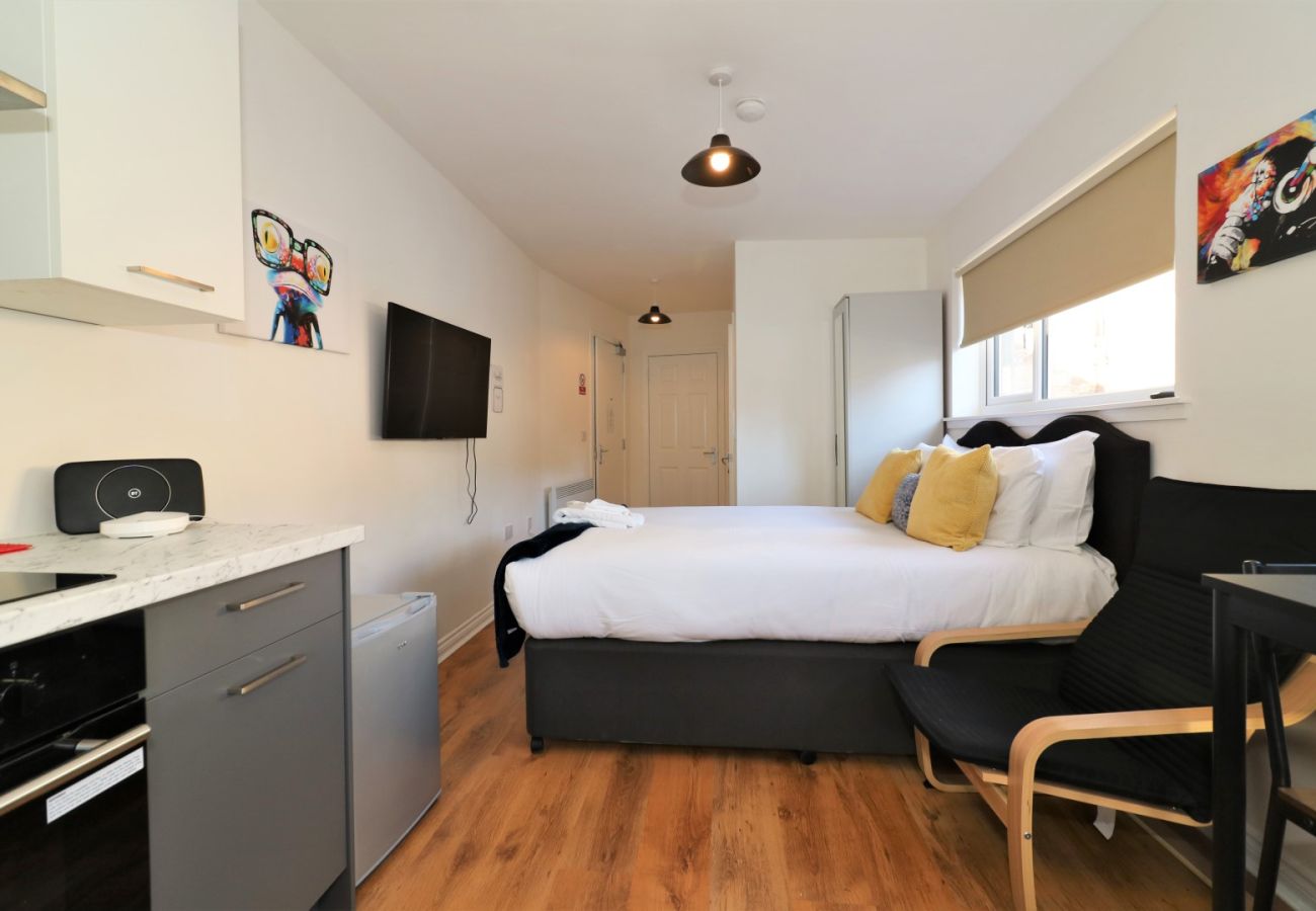 Apartment in Lanark - No 3 Bonnet Apartments  Studio