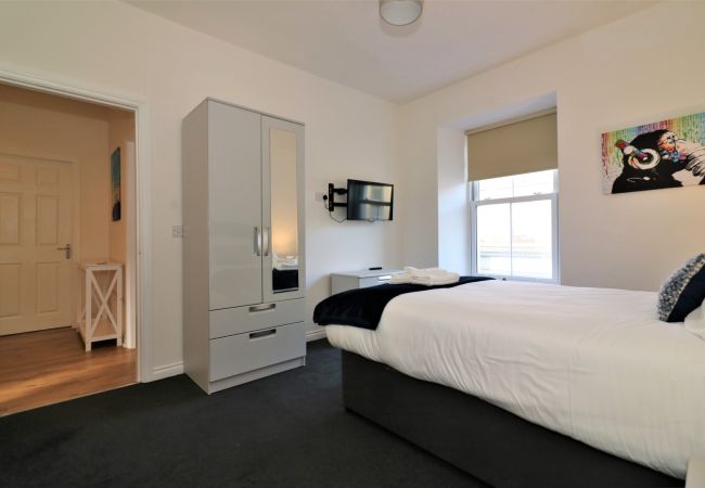 Apartment in Lanark - No 9 Bonnet Apartments - 3 Bed