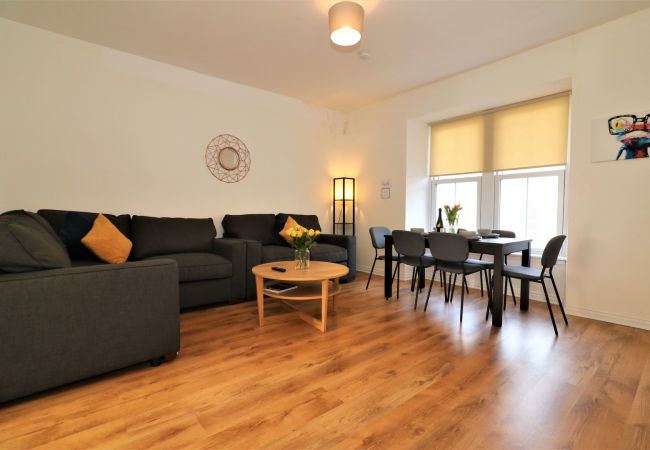 Apartment in Lanark - No 9 Bonnet Apartments - 3 Bed