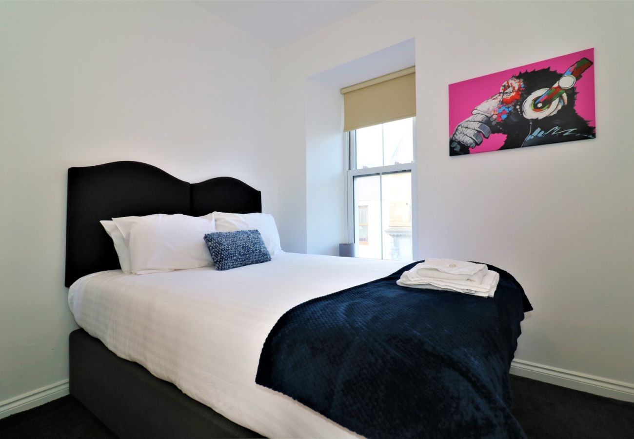 Apartment in Lanark - No 9 Bonnet Apartments - 3 Bed