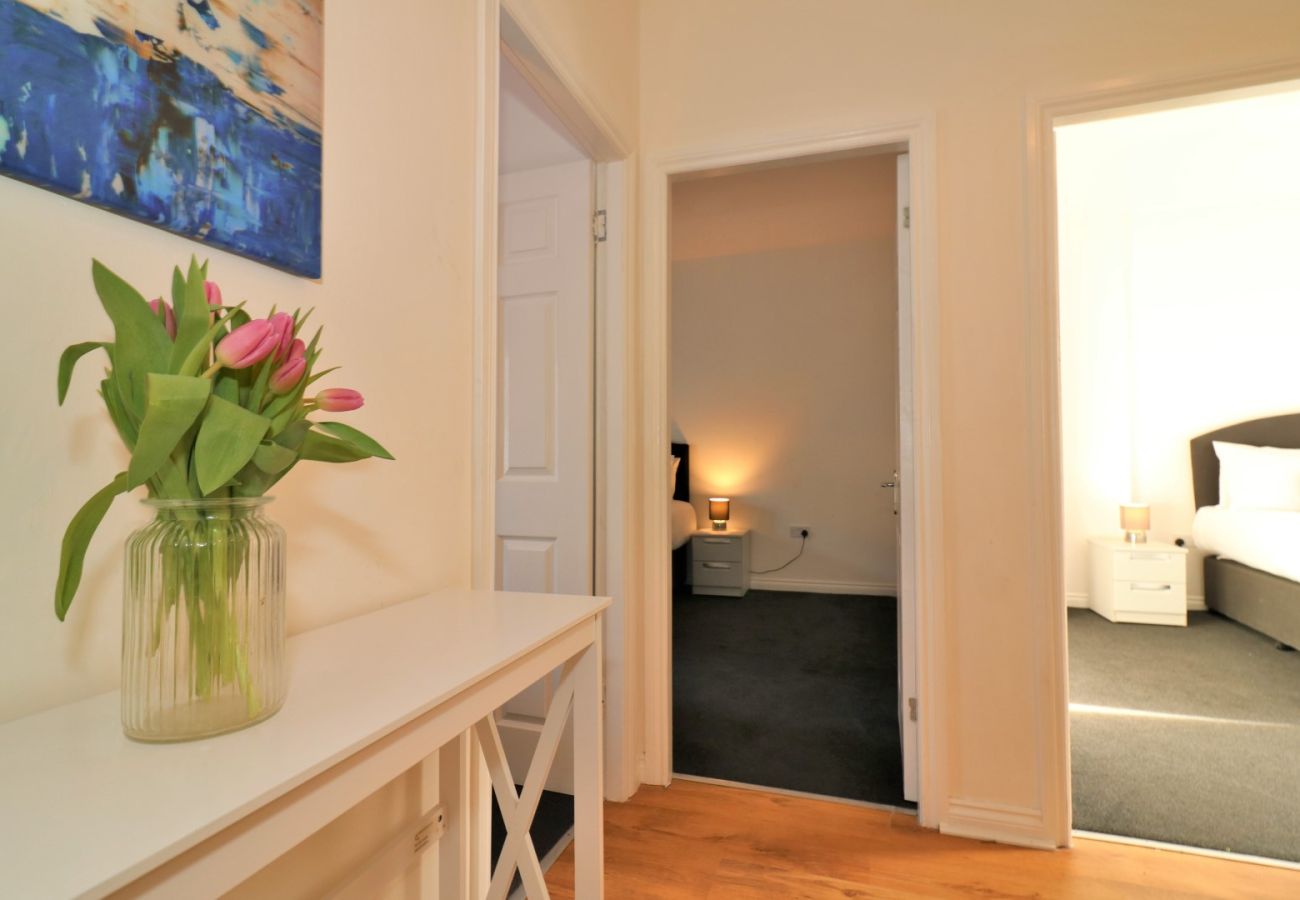 Apartment in Lanark - No 9 Bonnet Apartments - 3 Bed